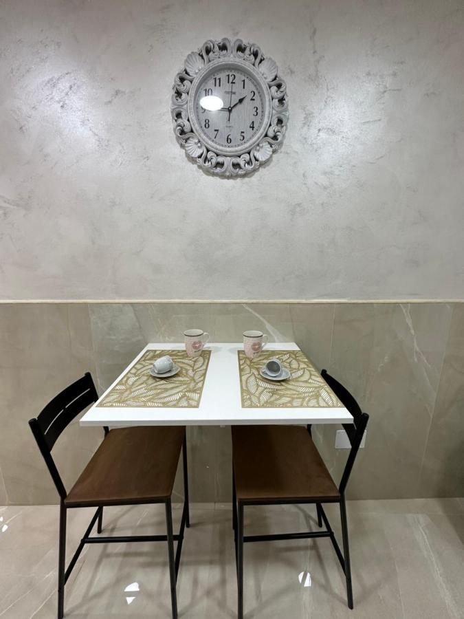 Chloehouse Apartment Наполи Екстериор снимка